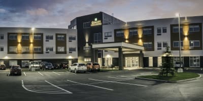 quality_inn__suites_mont_joli_1