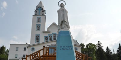 sanctuaire_diocesain_notre_dame_de_pointe_navarre_1