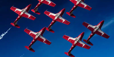 AERO Gatineau-Ottawa Airshow - Seven planes in the sky