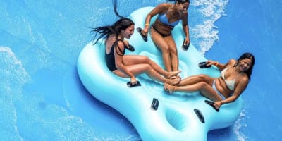 Super Aqua Club - Descente en tube