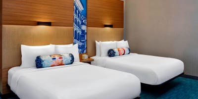 Aloft Montréal Airport - Room with two beds