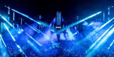 Electro show illuminated in blue at ArtikFest.