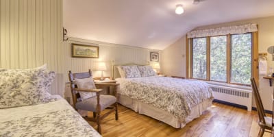 The Superior Plus room “St-Ex” at the Auberge le Lupin B&B.