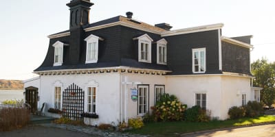 Extérieure de l'Auberge Le Petit Séjour.