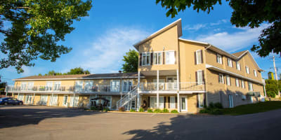 Extérieur du bâtiment du Motel Blanche d'Haberville.