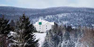 Aventures Neige Promotion - AX Hôtel Mont-Tremblant.