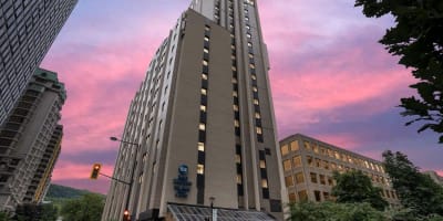 Best Western Ville-Marie Montreal Hotel & Suites - Exterior of the hotel