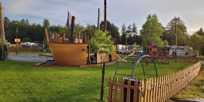 Pirate boat park at Camping de l'Estrie.