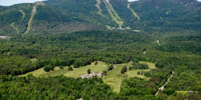 View of Club de golf Mont-Orford.