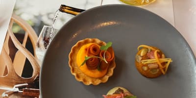 Dégustation au Domaine des Salamandres en Montérégie.