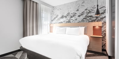 Room at Doubletree by Hilton Quebec Resort.