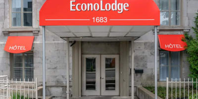 Econo Lodge Montréal, exterior view