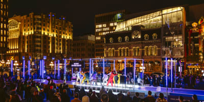 Spectacle extérieur au Festival Carrefour.