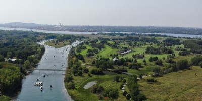 Aerial view of du Golf des Îles de Boucherville.