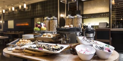 Bed & Breakfast Package at Hôtel Manoir Victoria
