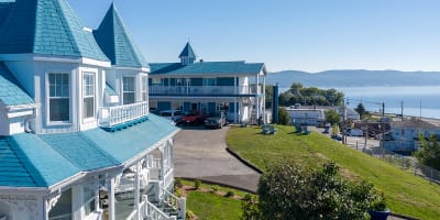 Extérieur de l'Hôtel Plante.