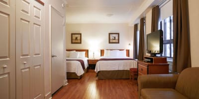 Hôtel St-Denis - Room with two beds