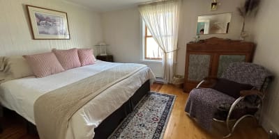 La Luciole - A bedroom