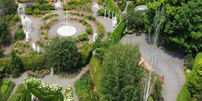 Les Jardins des 5 sens - Aerial view