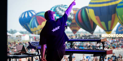 Artist at the International Balloon Festival of Saint-Jean-sur-Richelieu.