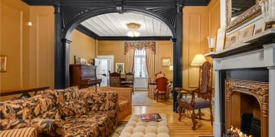 Living room of the Manoir De Blois.