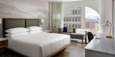 Montreal Marriott Chateau Champlain - Bedroom