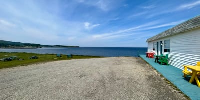 Motel le Noroît - motel by the water