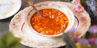 Un bol de soupe au Moulin de laine d'Ulverton.