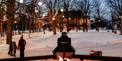 Patinoire au Parc Casimir-Dessaulles.
