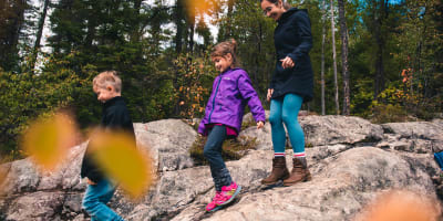 Parc le Trou de la Fée - Family hiking