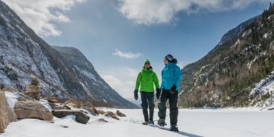 Raquette au Parc national des Hautes-Gorges-de-la-Rivière-Malbaie.