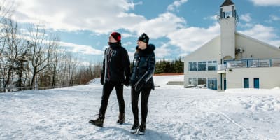 Couple Walking in the parc during winter.