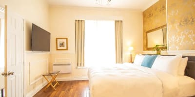Parc Suites Hotel - Bedroom
