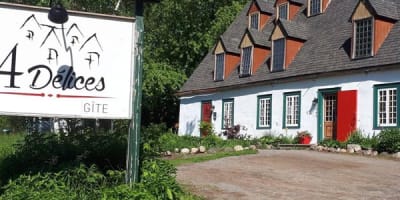 auberge_aux_quatre_delices_1