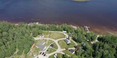 auberge_du_lac_parent_1