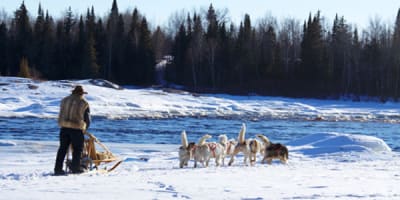 aventure_sur_la_route_des_fourrures_1_h