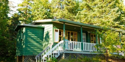 chalets_du_centre_touristique_du_lac_kenogami_1