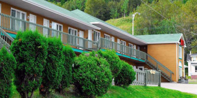 motel_et_restaurant_le_riviera_1