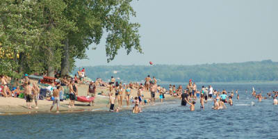 plage_de_lile_saint_quentin_1