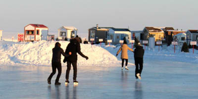 village_sur_glace_de_roberval_1