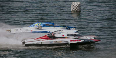 Course d'hydroplanes.