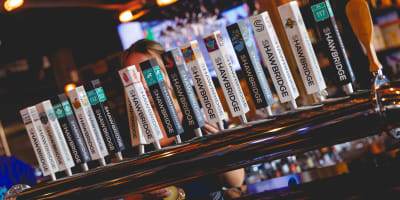 Shawbridge - Microbrasserie et Charcuteries -  A row of beer taps