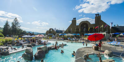 Pool at the Sommet Saint-Sauveur water park.