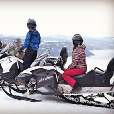 Expédition & location de motoneige au Fjord du Saguenay
