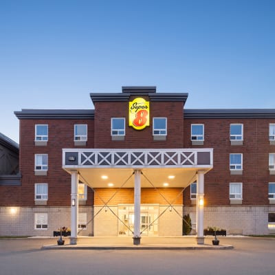 Super 8 Hotel Saint-Jérôme