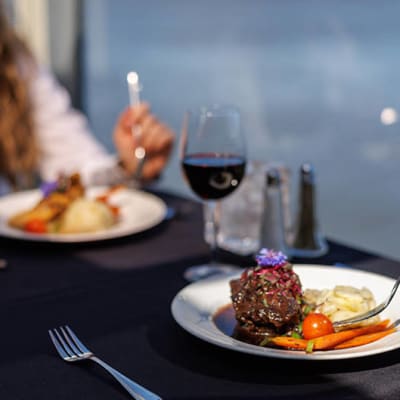 5-Course Dinner Cruise in Montreal