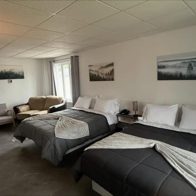 Auberge Saint-Félicien Package