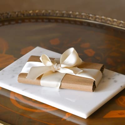 Offer the Manoir as a gift