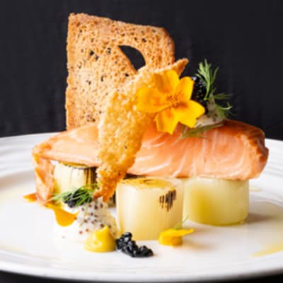 Relaxing and Gourmet Package