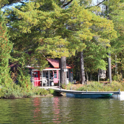 For your fishing and relaxing holidays in nature - Pourvoirie Légende des Bois